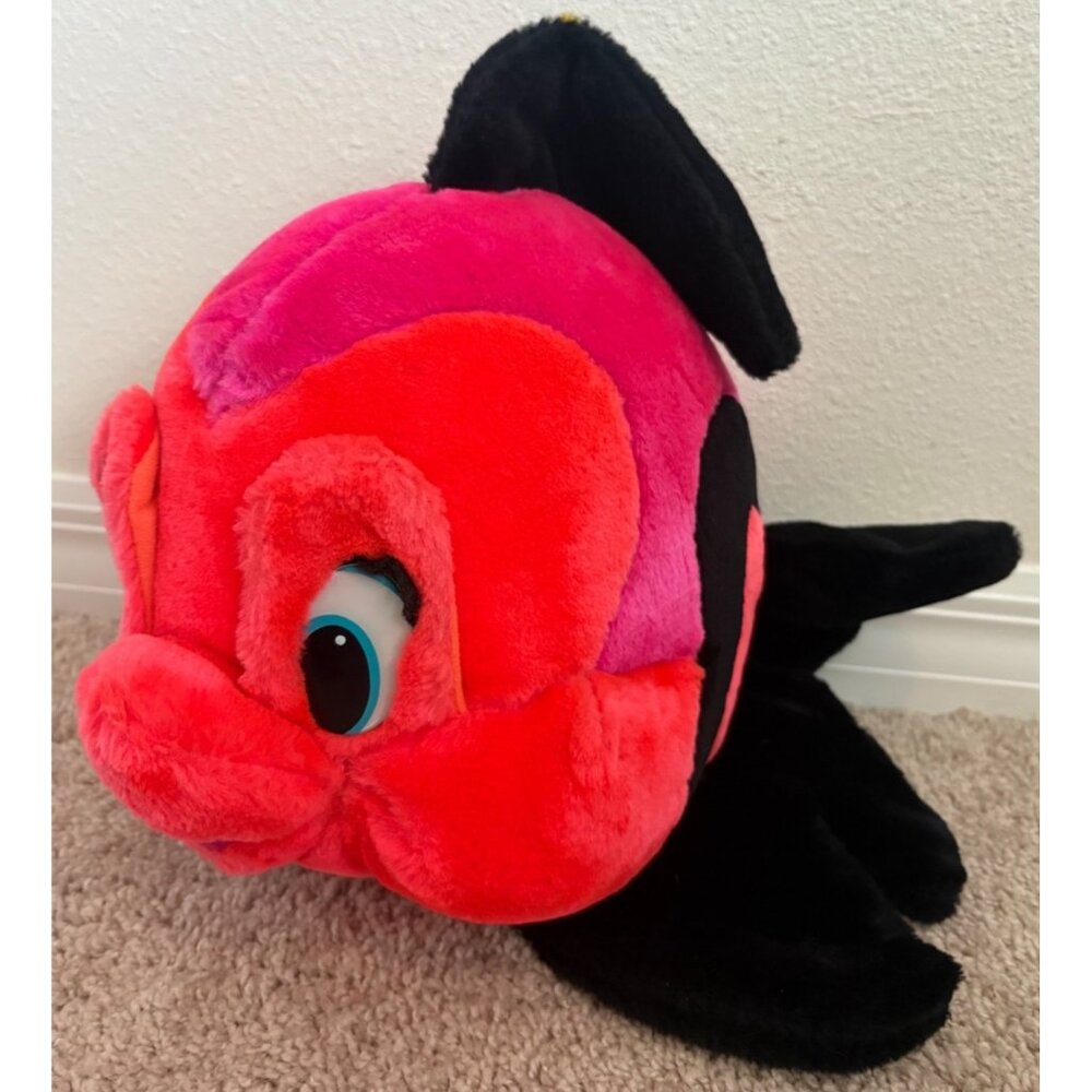 VTG 1997 Classic Toy Company Stuffed Foam Fish Carnival Plush Pink Red Black Vin
